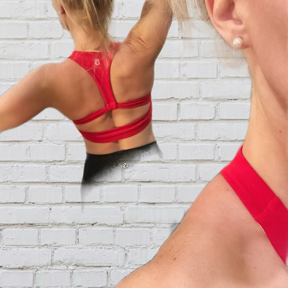 Buffbunny Salsa Red Sportsbra
